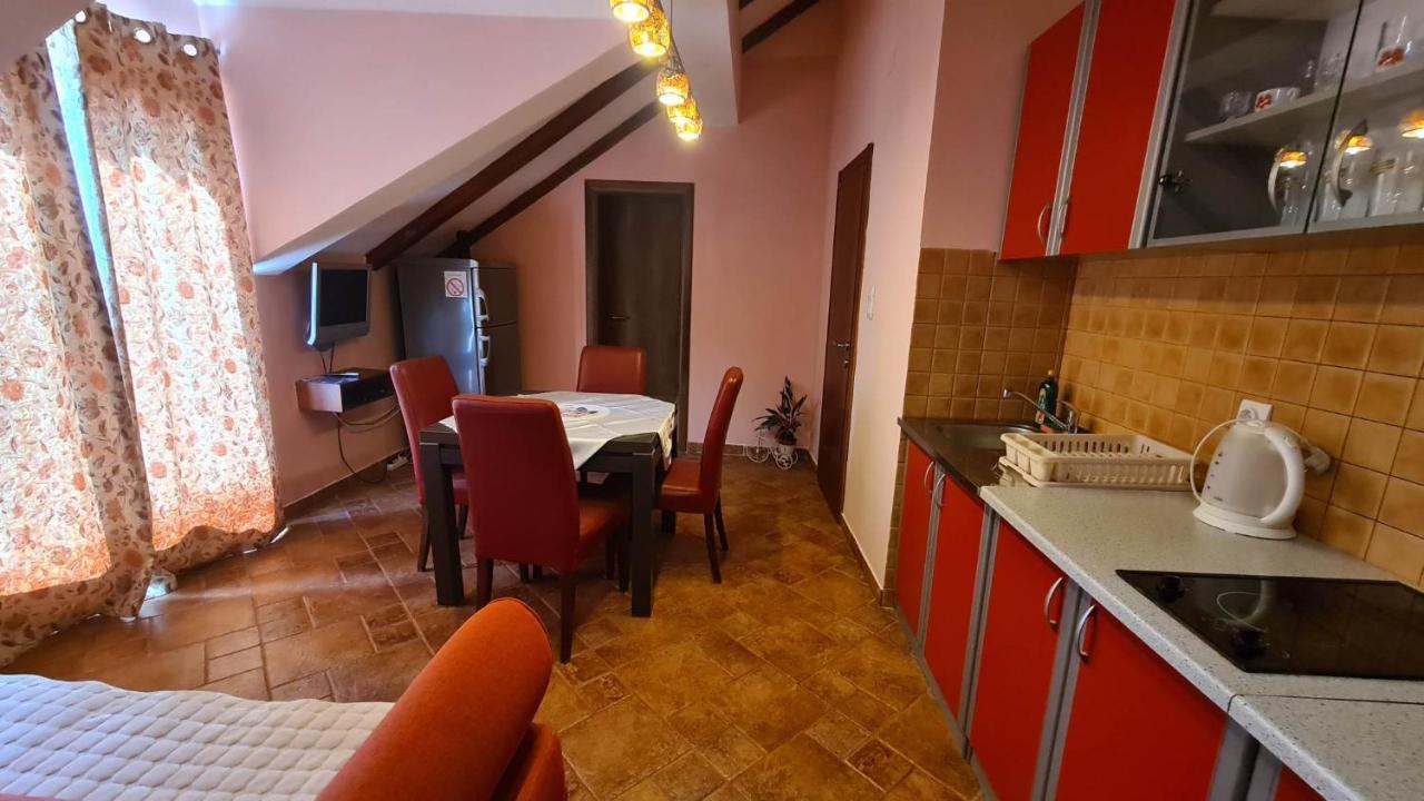 Apartments Ivetic Котор Экстерьер фото