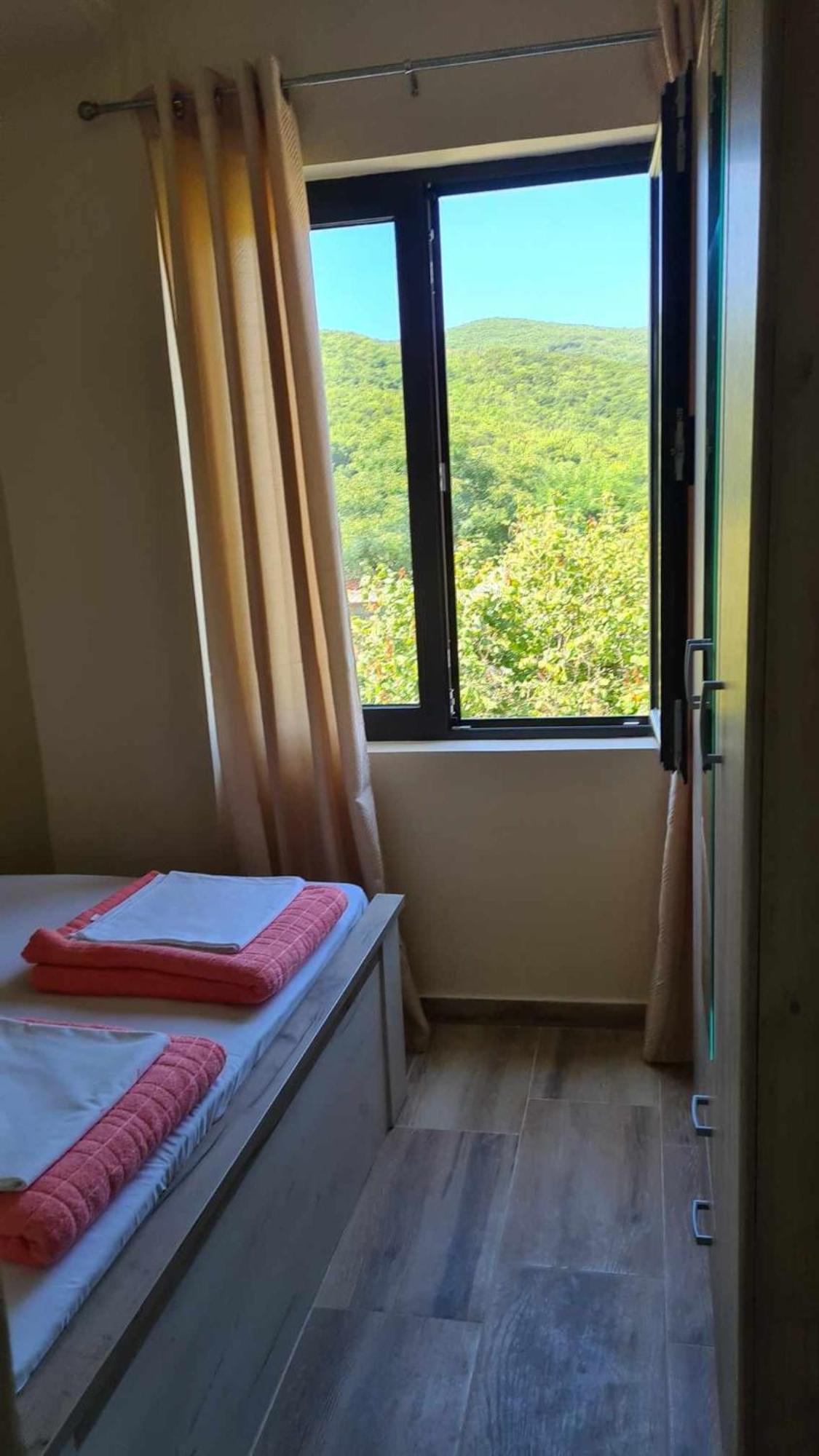 Apartments Ivetic Котор Экстерьер фото